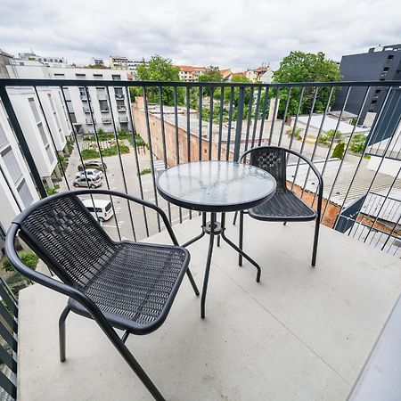 Street Apartments Brno Center מראה חיצוני תמונה